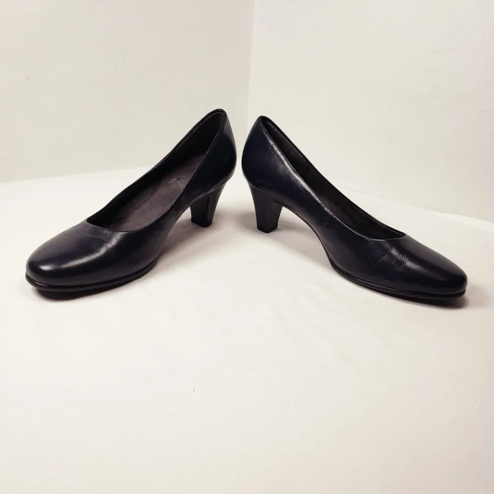 AEROSOLES Women's Navy Blue Heels - Picture 8 of 14